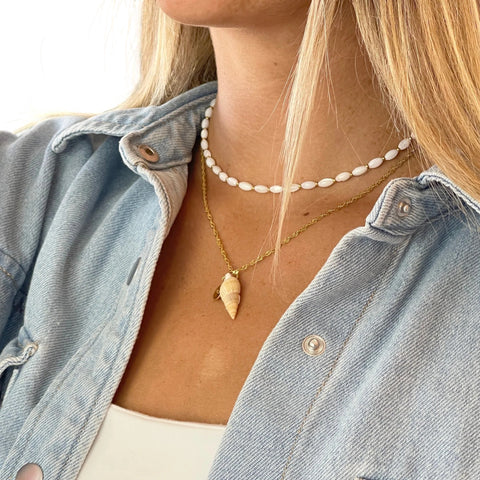 Salty Cali Salty Babes Seashore Pendant Necklace - Gold